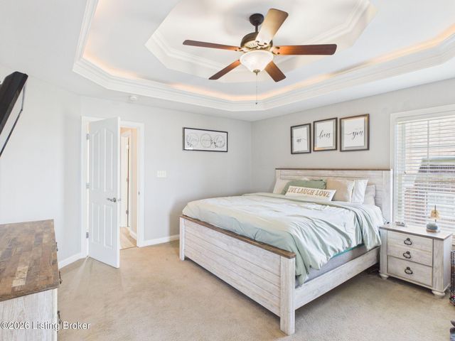 453 Oak Tree Way, Taylorsville, KY 40071