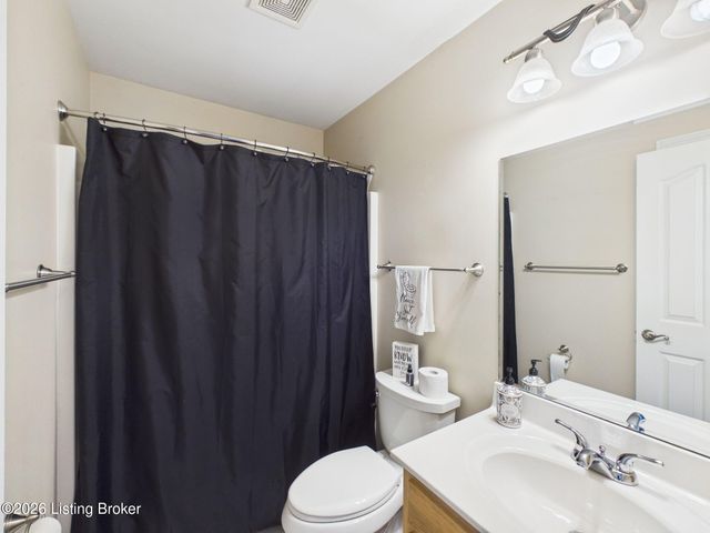 453 Oak Tree Way, Taylorsville, KY 40071