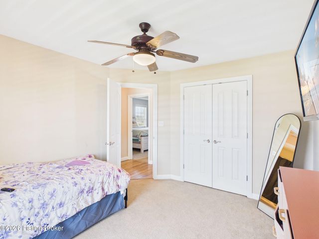 453 Oak Tree Way, Taylorsville, KY 40071