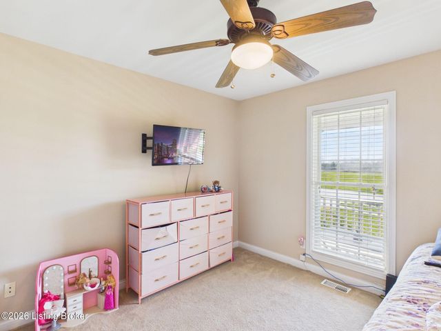 453 Oak Tree Way, Taylorsville, KY 40071