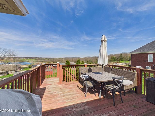 453 Oak Tree Way, Taylorsville, KY 40071