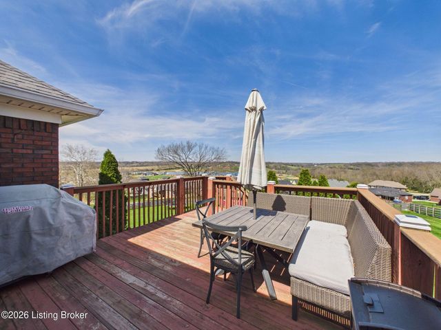 453 Oak Tree Way, Taylorsville, KY 40071