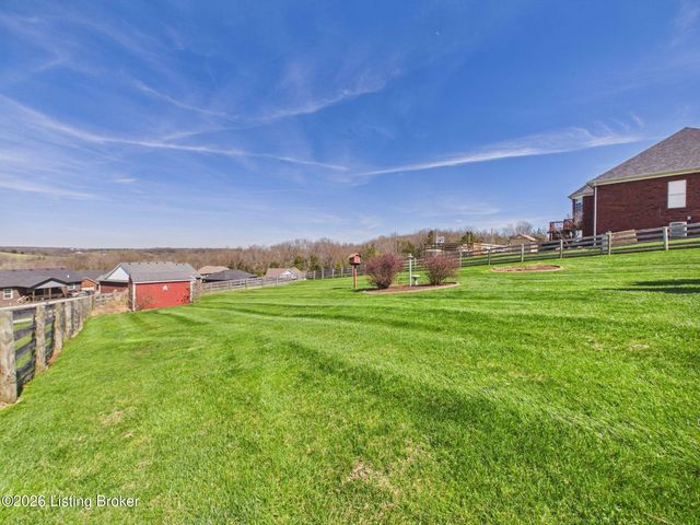 453 Oak Tree Way, Taylorsville, KY 40071