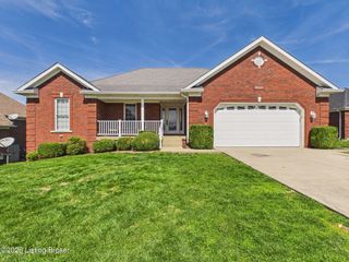 453 Oak Tree Way, Taylorsville, KY 40071
