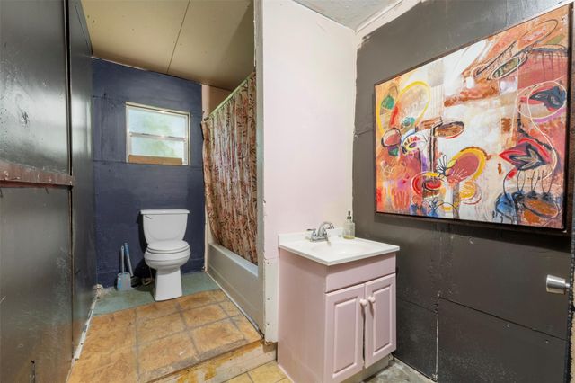 6970 County Road 605, Dayton, TX 77535