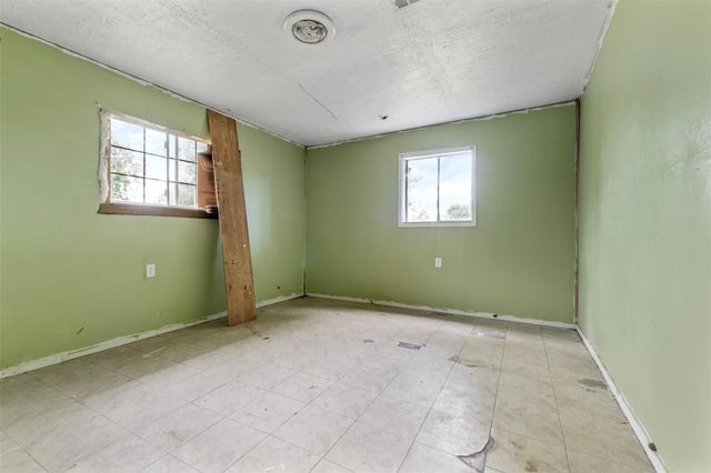 6970 County Road 605, Dayton, TX 77535