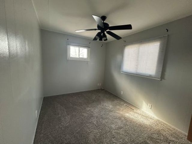 245 Robinson Drive, Morris, IL 60450