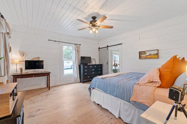 3237 Williamsport Pike, Williamsport, TN 38487