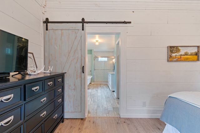 3237 Williamsport Pike, Williamsport, TN 38487