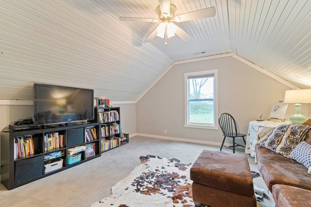 3237 Williamsport Pike, Williamsport, TN 38487