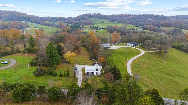 3237 Williamsport Pike, Williamsport, TN 38487