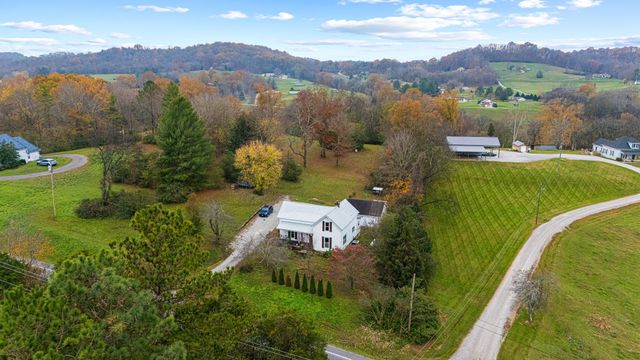 3237 Williamsport Pike, Williamsport, TN 38487