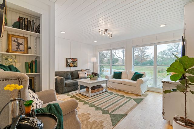 3237 Williamsport Pike, Williamsport, TN 38487