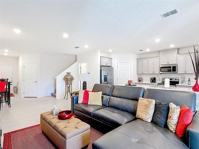 3444 BELLISSIMO AVENUE, Kissimmee, FL 34746