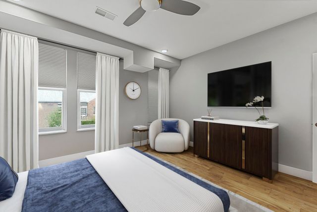 215 Washington Street, Traverse City, MI 49684