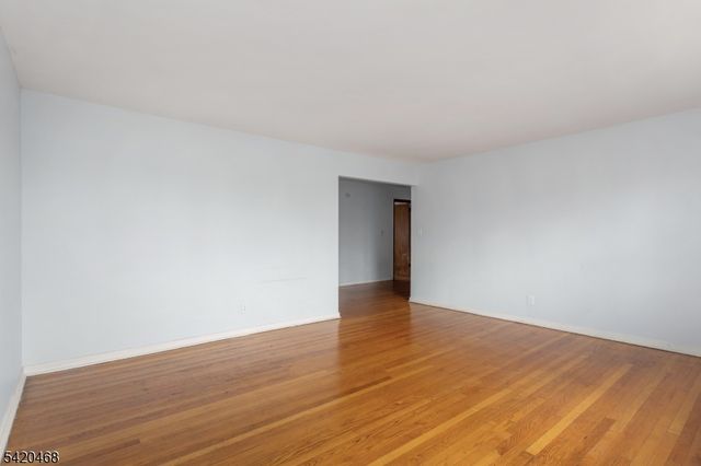 356 Boyden Ave, Maplewood Twp., NJ 07040