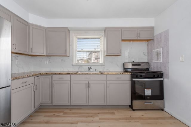 356 Boyden Ave, Maplewood Twp., NJ 07040