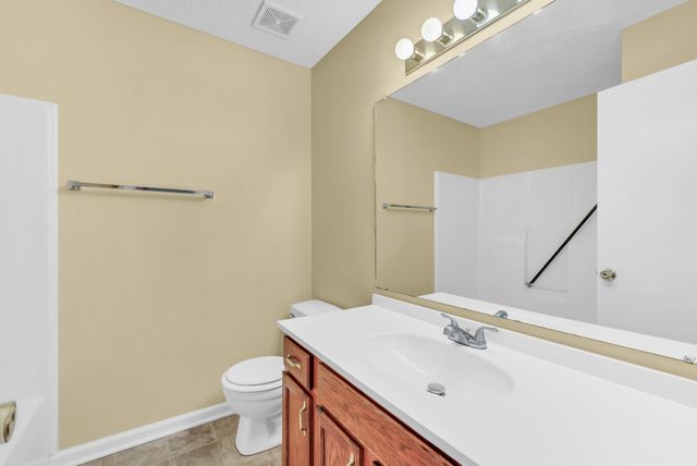 110 Hickory Trce, Clarksville, TN 37040