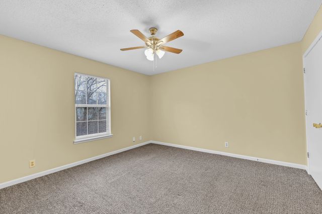 110 Hickory Trce, Clarksville, TN 37040