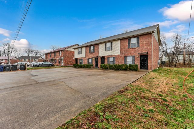 110 Hickory Trce, Clarksville, TN 37040