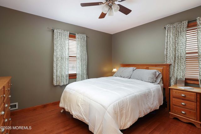 664 Summit Avenue, Kenilworth, NJ 07033