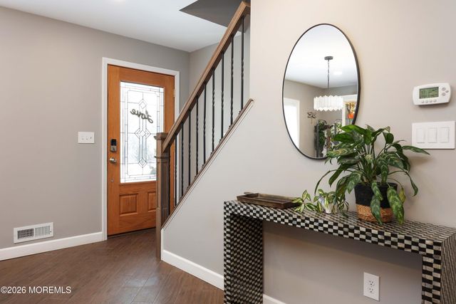 664 Summit Avenue, Kenilworth, NJ 07033