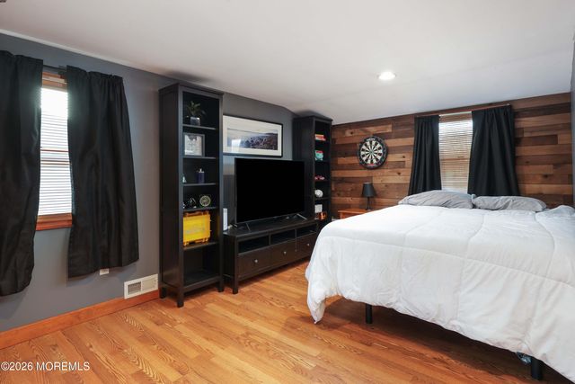 664 Summit Avenue, Kenilworth, NJ 07033