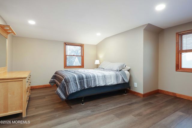 664 Summit Avenue, Kenilworth, NJ 07033