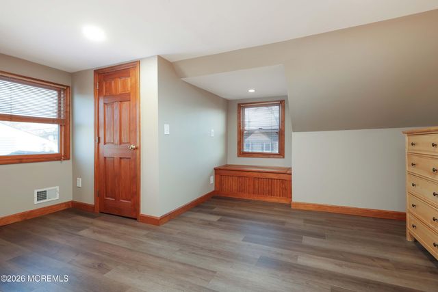 664 Summit Avenue, Kenilworth, NJ 07033