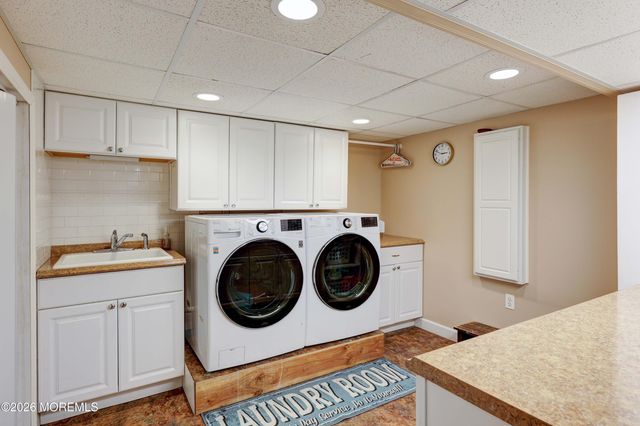 664 Summit Avenue, Kenilworth, NJ 07033