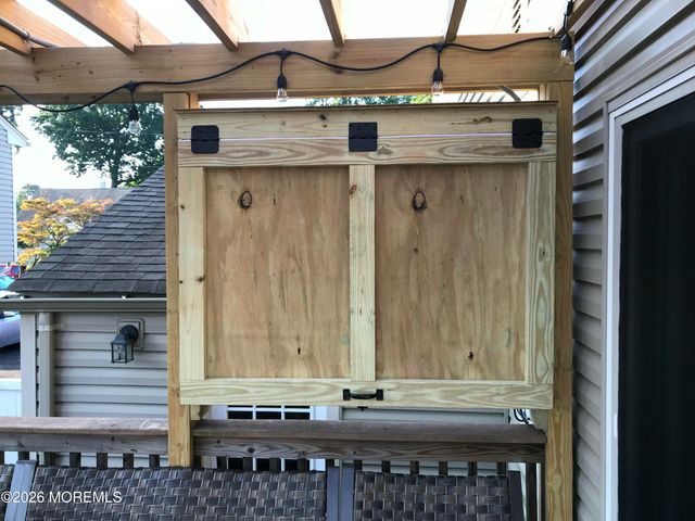 664 Summit Avenue, Kenilworth, NJ 07033