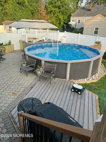 664 Summit Avenue, Kenilworth, NJ 07033