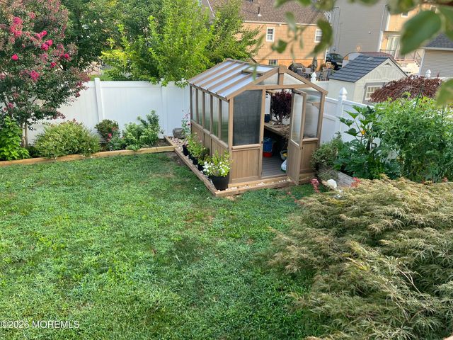 664 Summit Avenue, Kenilworth, NJ 07033