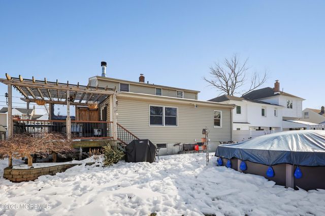 664 Summit Avenue, Kenilworth, NJ 07033