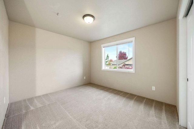 2689 SW Elmer Nelson Lane, Grants Pass, OR 97527