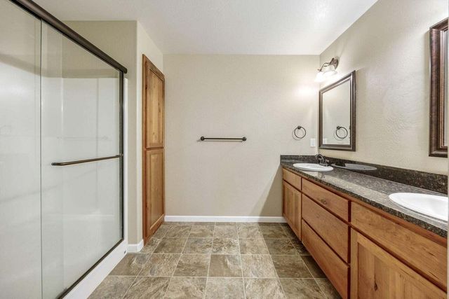 2689 SW Elmer Nelson Lane, Grants Pass, OR 97527