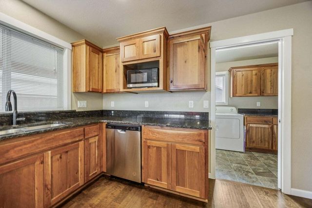 2689 SW Elmer Nelson Lane, Grants Pass, OR 97527