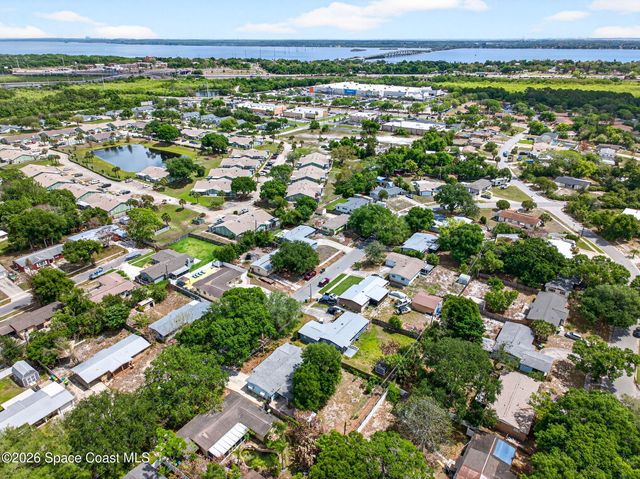 2737 Cherbourg Road, Cocoa, FL 32926