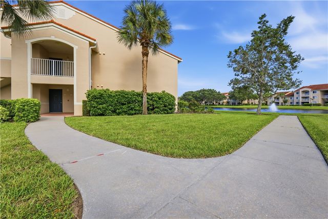 1550 S 42nd Circle 111, Vero Beach, FL 32967