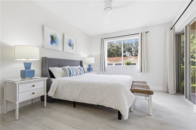 1550 S 42nd Circle 111, Vero Beach, FL 32967