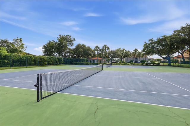 1550 S 42nd Circle 111, Vero Beach, FL 32967