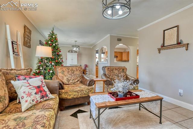 2758 Ferber Drive, Colorado Springs, CO 80916