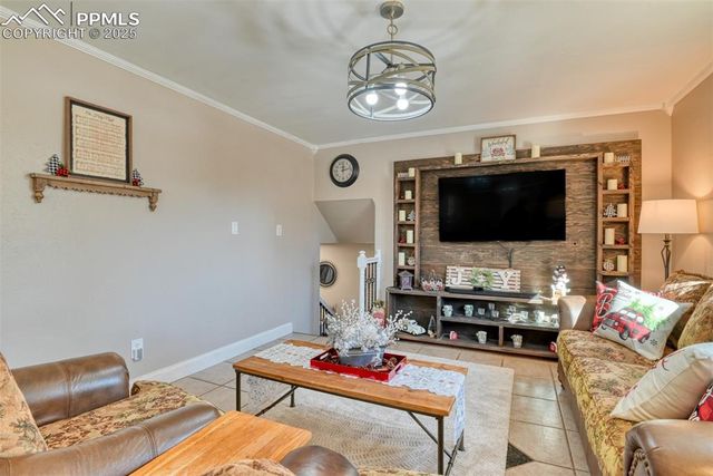 2758 Ferber Drive, Colorado Springs, CO 80916