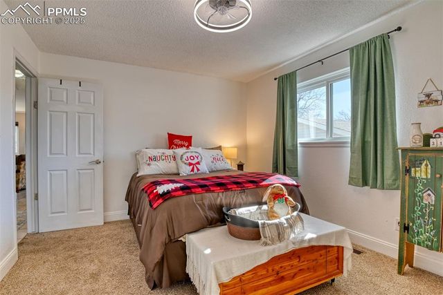 2758 Ferber Drive, Colorado Springs, CO 80916