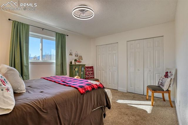 2758 Ferber Drive, Colorado Springs, CO 80916