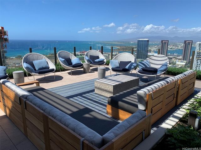 987 Queen Street 1303, Honolulu, HI 96814