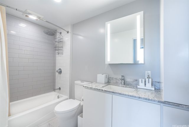 987 Queen Street 1303, Honolulu, HI 96814