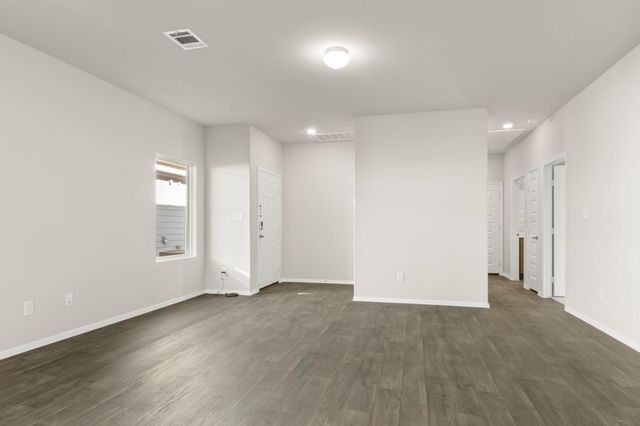 236 Barley LN, Elgin, TX 78621