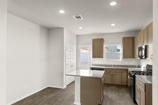 236 Barley LN, Elgin, TX 78621