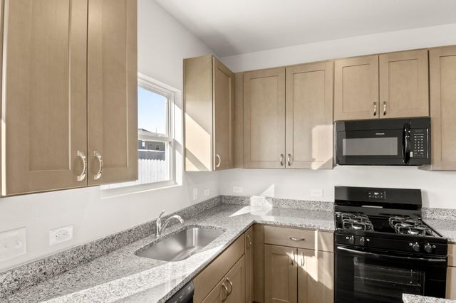 236 Barley LN, Elgin, TX 78621